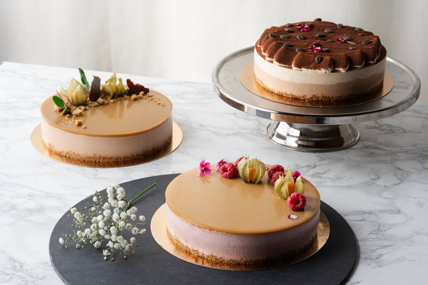 Kahvituspaketti - kahvi/tee ja hyydykekakkua