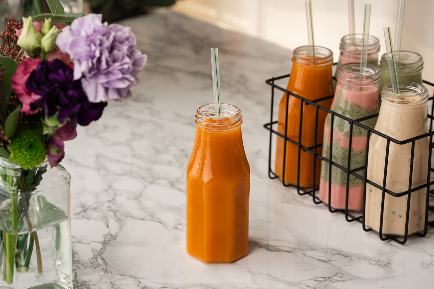 Mango-porkkana smoothie, vitamiinipitoinen smoothie mangosta ja porkkanasta, Semma Catering