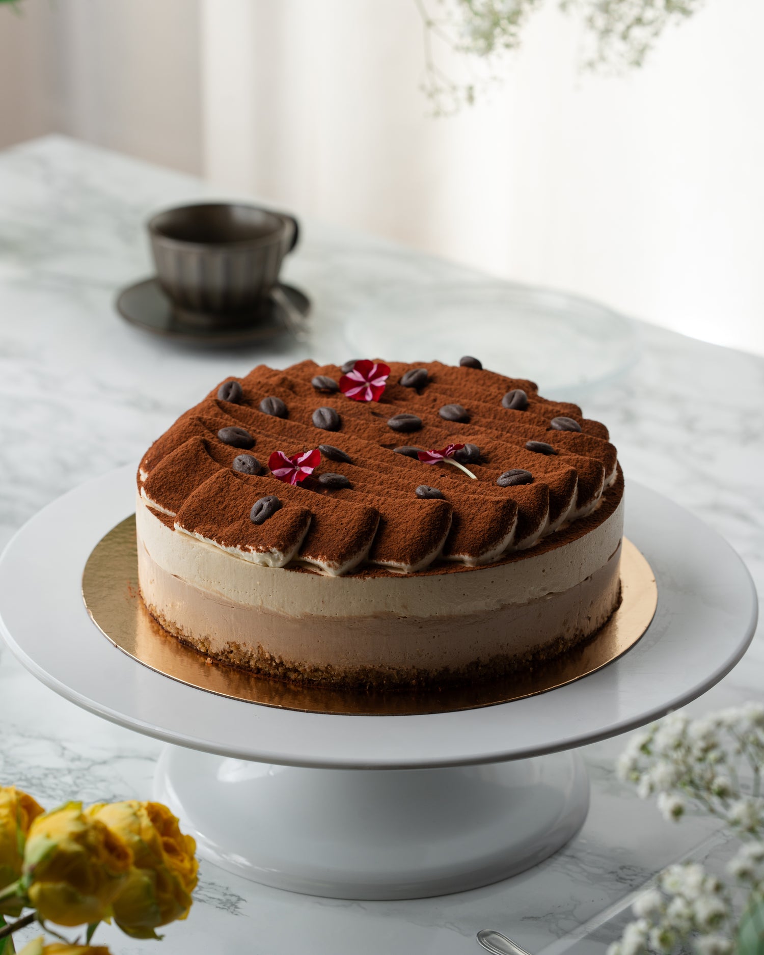 Suklaa-tiramisu - italialainen klassikko yhdistettynä täyteläiseen suklaaseen