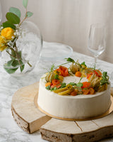 Lohivoileipäkakku - täyteläinen suolainen kakku lohella, klassikko juhlapöytään